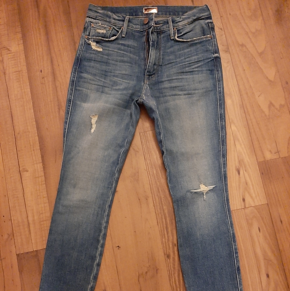 MOTHER Denim The Vamp Fray in Natural Born Trouble